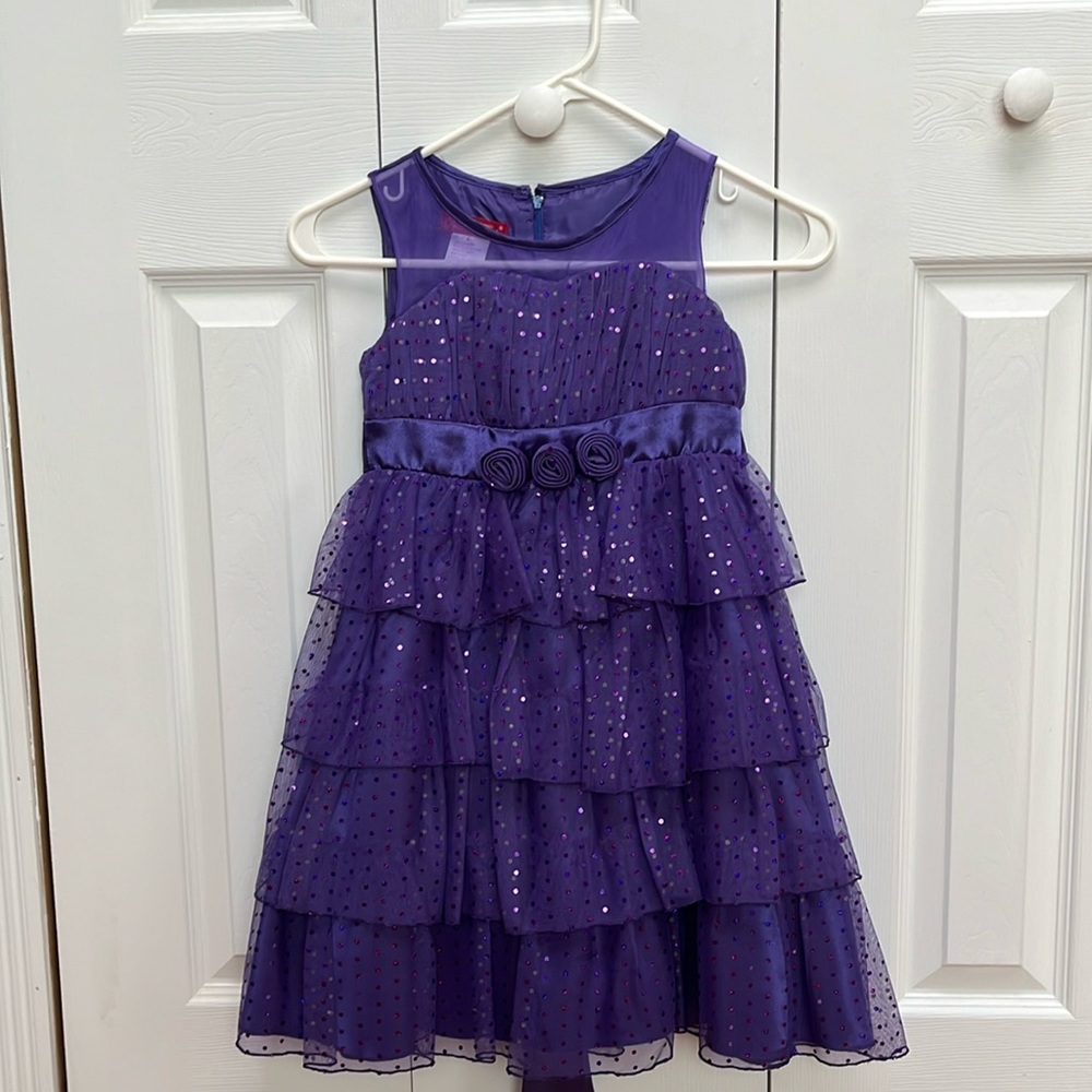 Girl’s purple tiered dress size 6